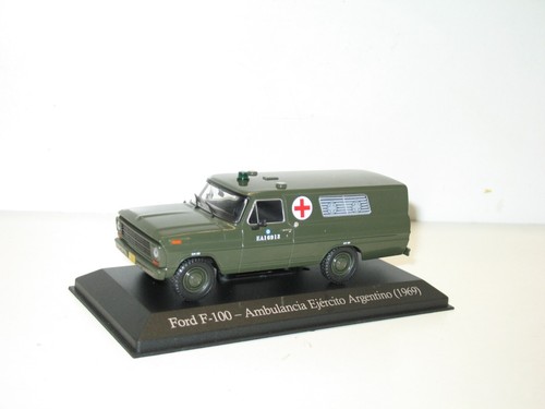 Auto militare ambulanza - 1:43,