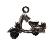 antico ciondolo argento antico