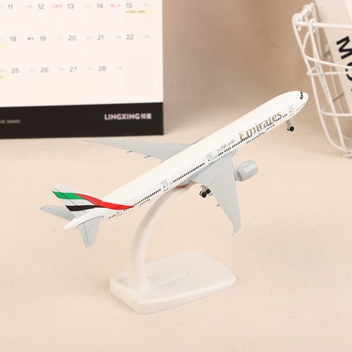 Modello aereo boeing 777 - modello,