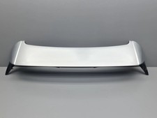 Spoiler posteriore Nissan