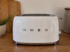 Smeg Tostapane 950W 2