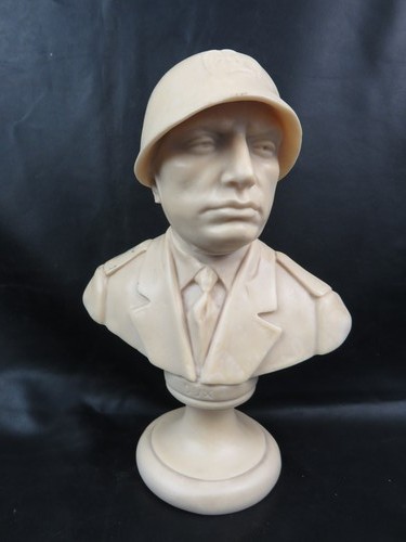 Vecchio busto benito mussolini - vecchio,