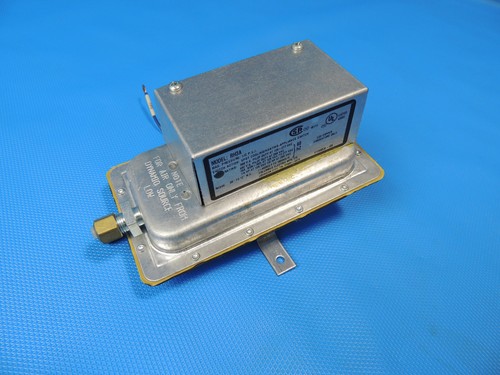 Interruttore aria elettrico