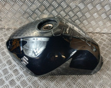 Serbatoio benzina Suzuki