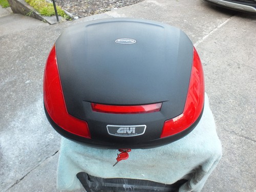 Top box givi e470 buone - top,