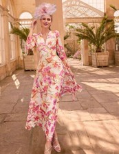 Abito Inviti di Veni Infantino