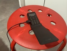 TÉLÉPHONE PORTABLE VINTAGE