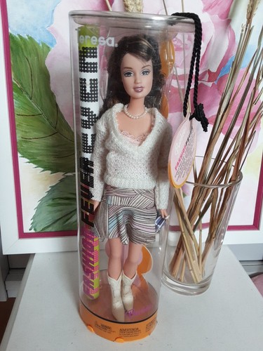 Barbie térésa fashion fever - barbie,