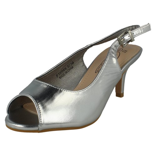 Sandali con fibbia peep toe - sandali,
