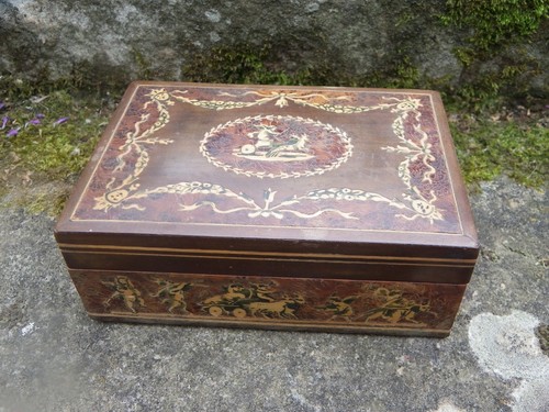 Ancien coffret bois - ancien,