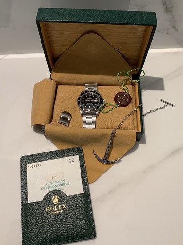 Rolex submariner date 16610 - rolex,