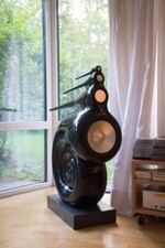 B&W Nautilus - High-End