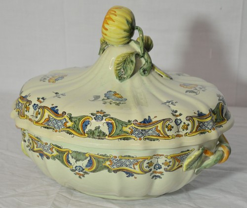 Zuppiera barocca ceramica - in,