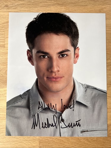 Michael trevino autografo - trevino,