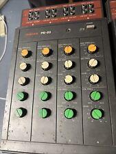 Miscelatore Tascam PE-20 si accende