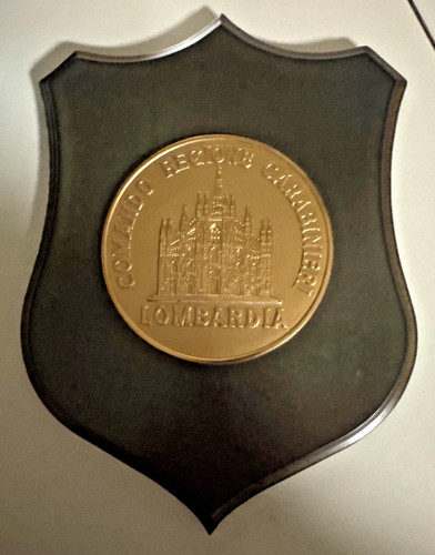 Crest carabinieri comando - crest,