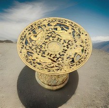 Centrotavola antico/storico in