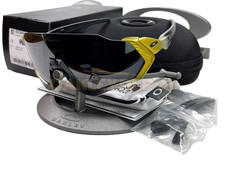 ✅🕶️ OAKLEY FLIGHT