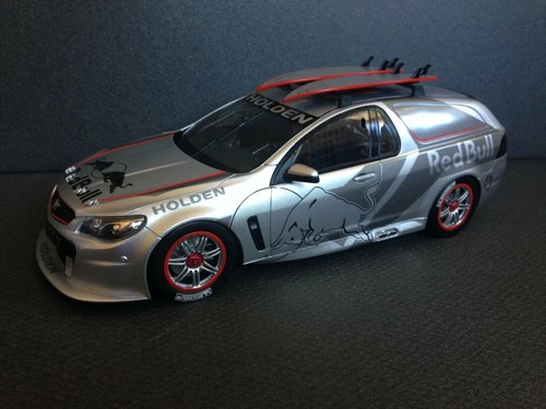 Holden triple eight - holden,