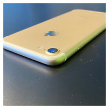 Apple iPhone 7 - 128 GB 32 GB