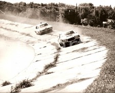 1973 FEAR IS THE KEY Car chase with Ford GRAN TORINO and police car *Photo