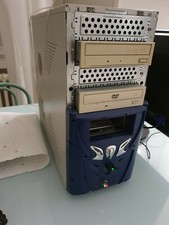 PC Tower Assemblato con sistema operativo Windows 7 Professional