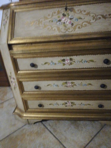 Cassettiera pregio con - di,