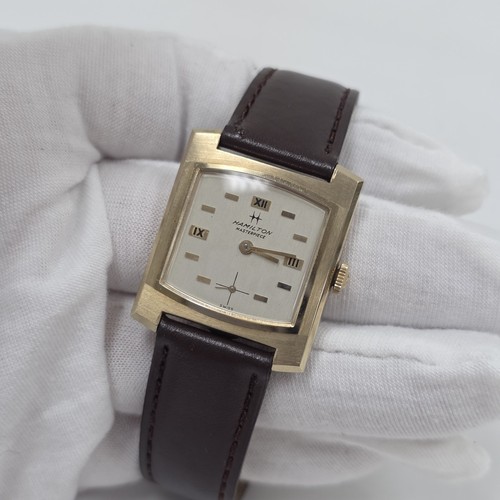 Orologio elegante uomo