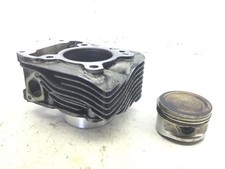 CILINDRO CON PISTONE MOTORE PIAGGIO VESPA ET4 150 1999 2002 M1900