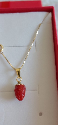 Collana ciondolo fragola - +,