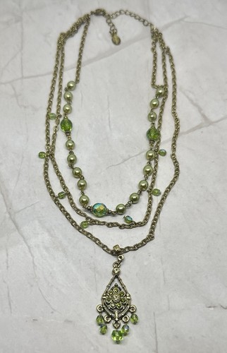 Collana con ciondolo