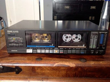 TEAC   W-440C   STEREO  DOUBLE CASSETTE DECK
