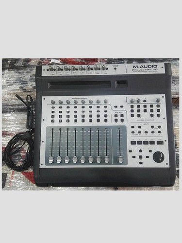 Superficie controllo midi e - di,
