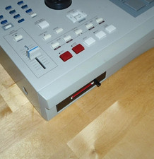 CF Drive for Akai MPC 2000XL