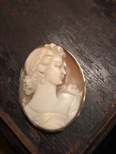 SPILLA PENDENTE CAMMEO  Corallo- oro 750