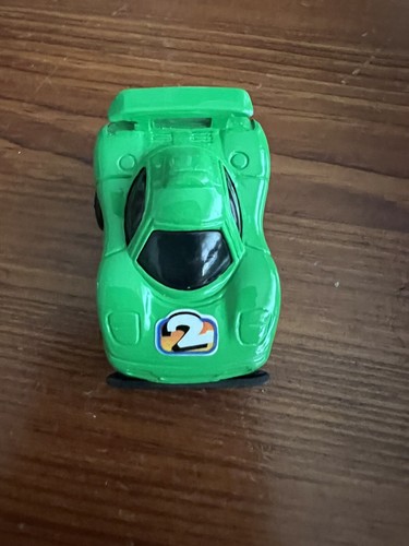 Pull back mini racer green - back,