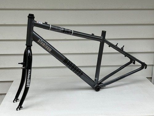 Mongoose paver mountain - paver, bike