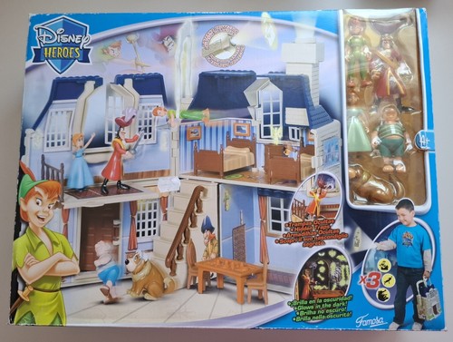 Disney heroes famosa peter - disney, famosa: