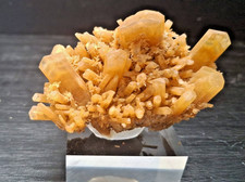 Gesso (selenite) arancio – Australia – Cristalli estetici su matrice