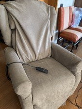 poltrona alzapersona elettrica - Dispositivo Medico