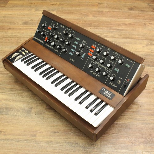 Moog minimoog model - model, (ultimo