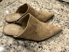 NWT Zara Slip-on Cowgirl Boot