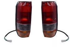 2 X Fanale Posteriore Per Toyota Land Cruiser LJ70 Faro Fanalino Gruppo Ottico