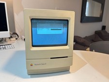 Macintosh Classic  II M4150  10mb ram 68030 processor 