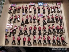 1/32 PIOMBO- LOTTO SOLDATINI-TRUPPE COLONIALI  E GUARDIE INGLESI