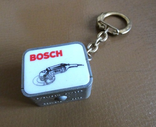 Ancien porte cle - , outil