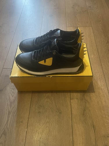 Scarpe punta fendi bugs - a,