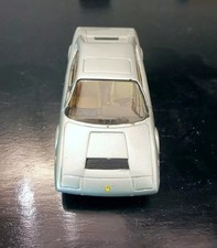 Ferrari 308 GT4, modello