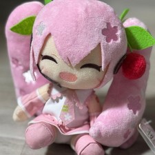 Sakura Miku Peluche Hatsune