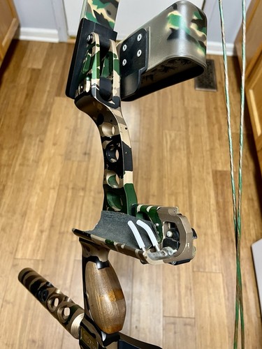 Hoyt defiant 29 - 70-80#, 29”